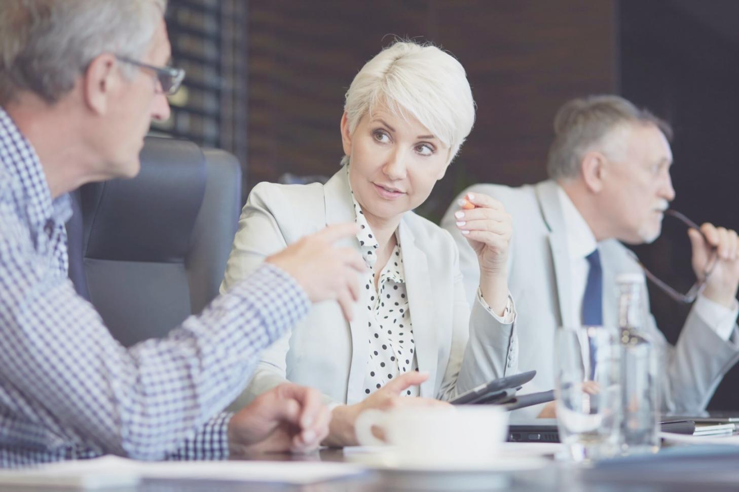 Datenanalyse und Unternehmensvergleich im Detail
